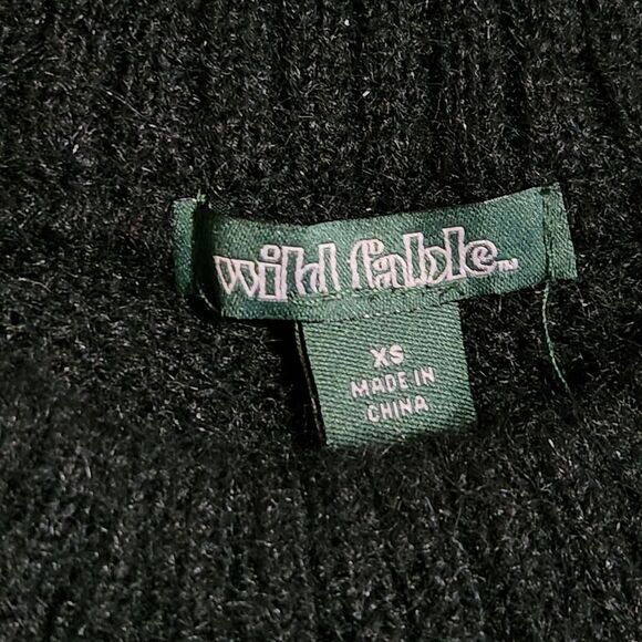 Wild Fable Oversize Black Red Cherry & Bow Sweater Women's XS Fuzzy Texture - Picture 7 of 11